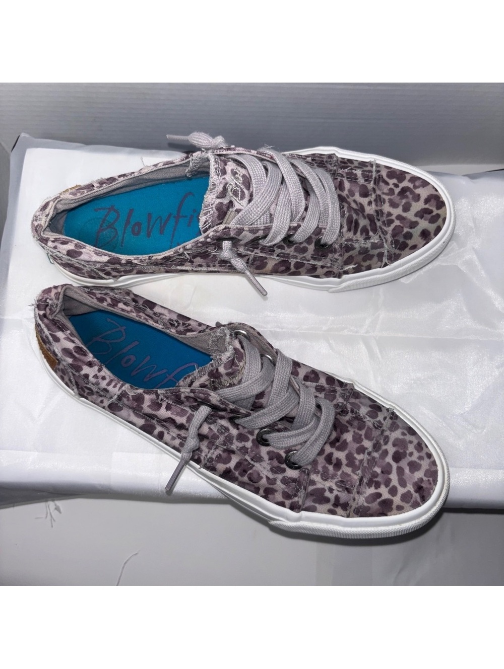 Blowfish Malibu Women's Leopard Print Casual Sneakers Size 7.5 - Picture 2 of 7